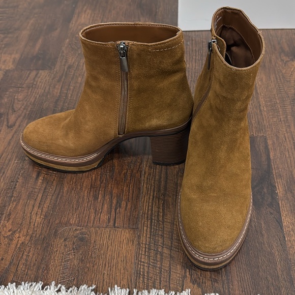 Steven Madden Shanita ankle boots, size 8. - Picture 2 of 10